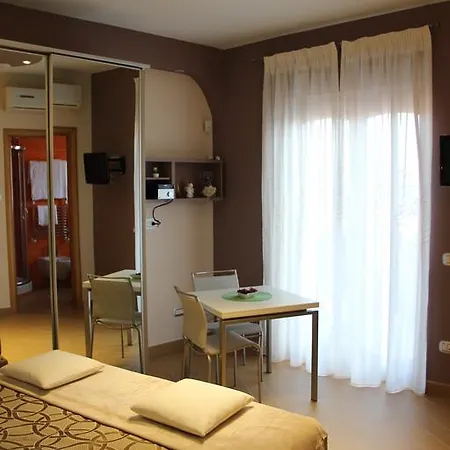 Casaurea Apartment *